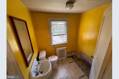 1041 Blythe Avenue, Drexel Hill, PA 19026 - Photo 34