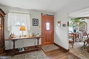 859 Wyndom Terrace, Secane, PA 19018 - Photo 2