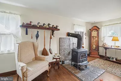 859 Wyndom Terrace, Secane, PA 19018 - Photo 4