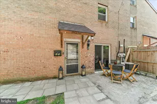 65 Park Valley Ln, Brookhaven, PA 19015 - Photo 1