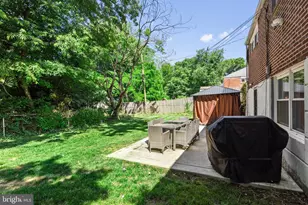 2304 Baldwin Run Dr, Aston, PA 19014 - Photo 32