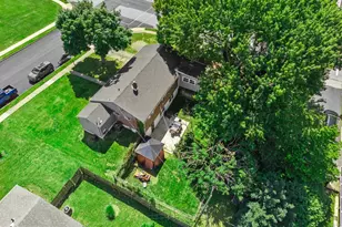 2304 Baldwin Run Dr, Aston, PA 19014 - Photo 36