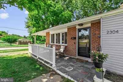 2304 Baldwin Run Drive, Aston, PA 19014 - Photo 2