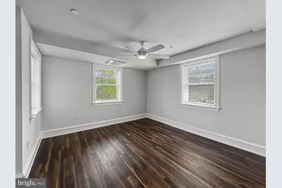 1 Pennsylvania Avenue #2, Wayne, PA 19087 - Photo 4