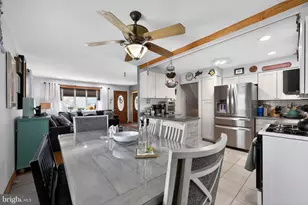 1121 Wynnbrook, Secane, PA 19018 - Photo 10