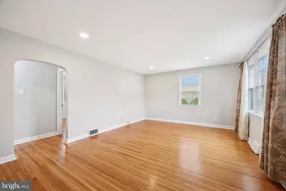 116 Walnut Hill Lane, Havertown, PA 19083 - Photo 2