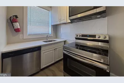 242 Margate Road, Upper Darby, PA 19082 - Photo 2