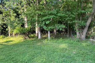 1837 Larkin Rd, Upper Chichester, PA 19061 - Photo 6