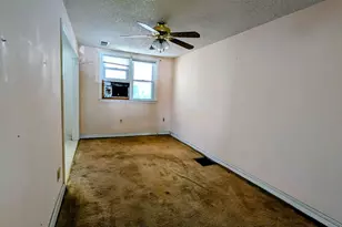 452 Westmont Dr, Darby, PA 19023 - Photo 8