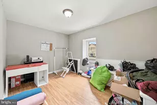 402 Poplar St, Darby, PA 19023 - Photo 14