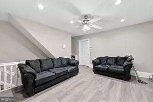 402 Poplar St, Darby, PA 19023 - Photo 10