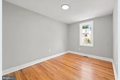 247 N Linden Avenue, Upper Darby, PA 19082 - Photo 18