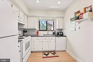 5200 Hilltop Dr, Brookhaven, PA 19015 - Photo 10