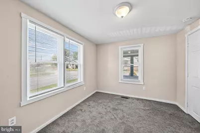 1242 Chestnut Street, Marcus Hook, PA 19061 - Photo 10