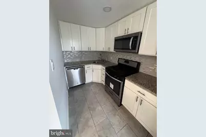 216 W Washington Avenue, Clifton Heights, PA 19018 - Photo 4