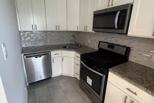216 W Washington Ave, Clifton Heights, PA 19018 - Photo 4