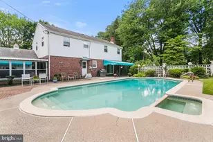 2015 Kerwood Dr, Broomall, PA 19008 - Photo 16