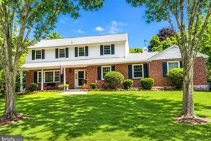 2015 Kerwood Dr, Broomall, PA 19008 - Photo 1