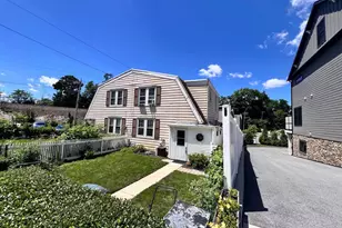 202 N Aberdeen Ave, Wayne, PA 19087 - Photo 2