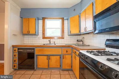 437 Rittenhouse Circle, Havertown, PA 19083 - Photo 14