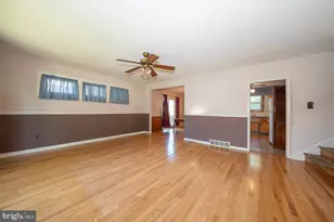 437 Rittenhouse Cir, Havertown, PA 19083 - Photo 8