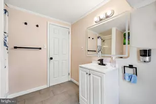 214 Priscilla Ln, Aldan, PA 19018 - Photo 16