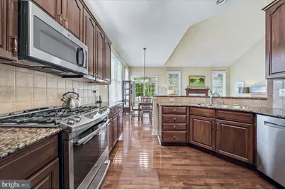 66 S Valentine Drive, Garnet Valley, PA 19060 - Photo 18