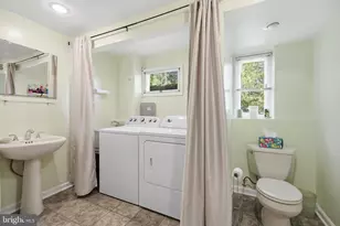 113 Lombardy Dr, Wallingford, PA 19086 - Photo 30