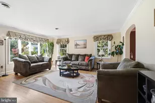113 Lombardy Dr, Wallingford, PA 19086 - Photo 6