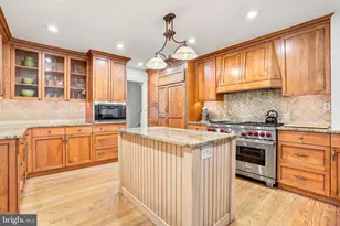 209 Hardwicke Ln, Villanova, PA 19085 - Photo 12
