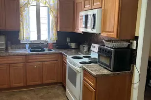 6845 Clover Ln, Upper Darby, PA 19082 - Photo 6