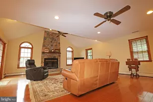 6 Patricia Ln, Glen Mills, PA 19342 - Photo 10
