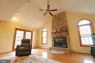 6 Patricia Ln, Glen Mills, PA 19342 - Photo 6