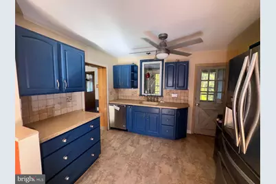 810 Irvington Road, Drexel Hill, PA 19026 - Photo 12