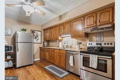 400 Glendale Road #B13, Havertown, PA 19083 - Photo 14