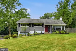 38 War Trophy Ln, Media, PA 19063 - Photo 2
