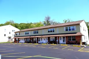 601 Country Ln, Morton, PA 19070 - Photo 2