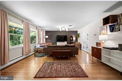 416 Yorkshire Road, Bryn Mawr, PA 19010 - Photo 6