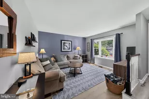 2405 Windfield Ct, Glen Mills, PA 19342 - Photo 4