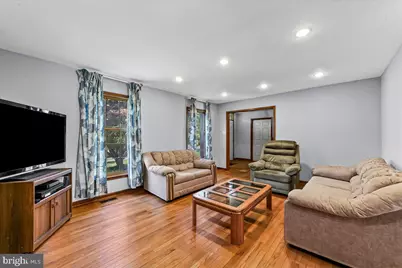 1577 Spring Meadow Lane, Garnet Valley, PA 19060 - Photo 4