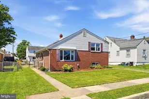 509 Springfield Ave, Folsom, PA 19033 - Photo 1