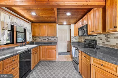 2 Fox Run, Garnet Valley, PA 19060 - Photo 10