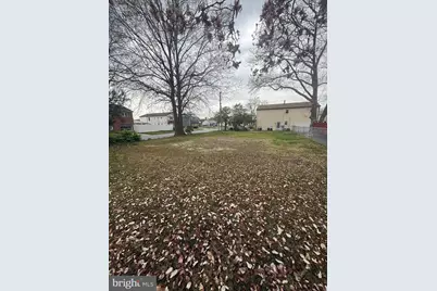 301 Taylor Avenue, Essington, PA 19029 - Photo 2