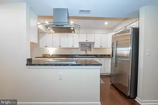 209 E Chelsea Cir, Newtown Square, PA 19073 - Photo 12