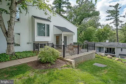 209 E Chelsea Circle, Newtown Square, PA 19073 - Photo 1