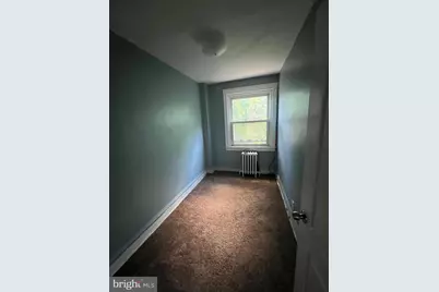 332 W 15th Street, Chester, PA 19013 - Photo 6