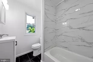 1016 Andrews Ave, Darby, PA 19023 - Photo 16