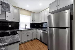 1016 Andrews Ave, Darby, PA 19023 - Photo 10
