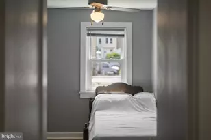 1038 Lawrence Ave, Darby, PA 19023 - Photo 20