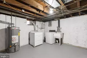 1038 Lawrence Ave, Darby, PA 19023 - Photo 24